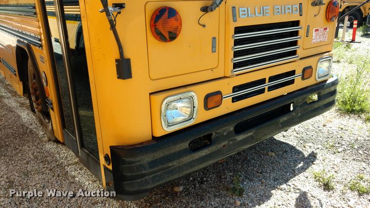 image for item DA5608 2001 Blue Bird TC2000 school bus