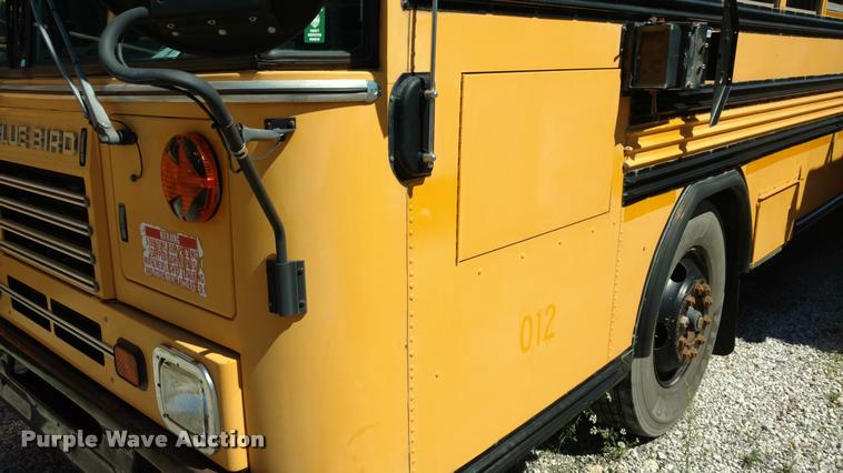 image for item DA5608 2001 Blue Bird TC2000 school bus