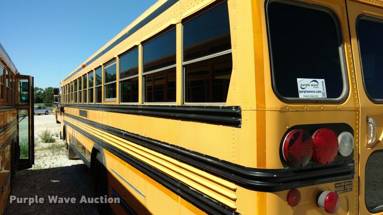 image for item DA5608 2001 Blue Bird TC2000 school bus