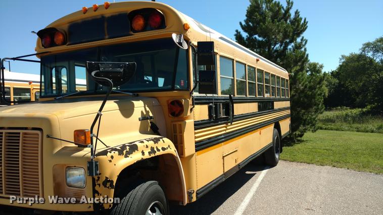 image for item DA5609 1995 Chevrolet B7 school bus
