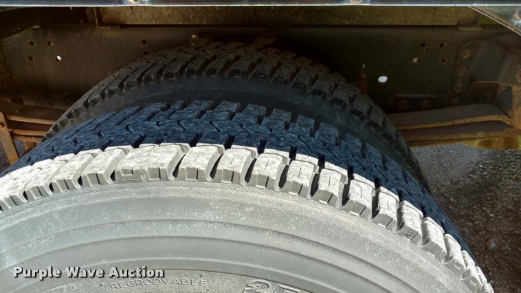 image for item DA5609 1995 Chevrolet B7 school bus