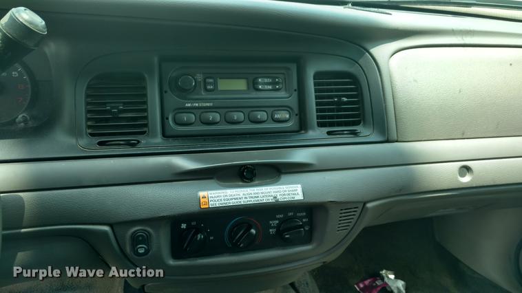 image for item DA5619 2011 Ford Crown Victoria Police Interceptor