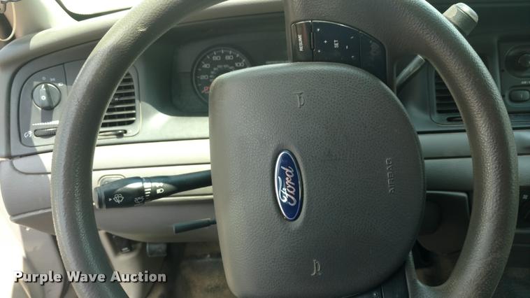 image for item DA5619 2011 Ford Crown Victoria Police Interceptor