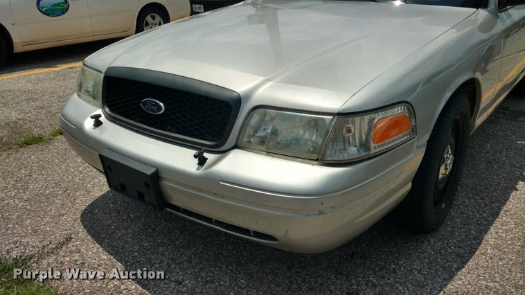 image for item DA5619 2011 Ford Crown Victoria Police Interceptor