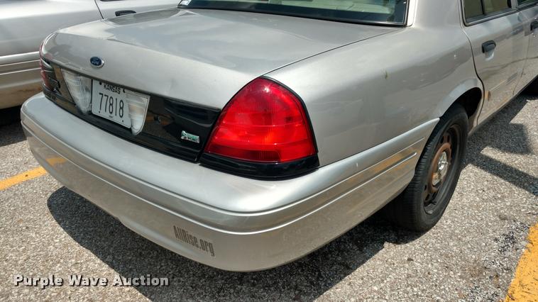 image for item DA5619 2011 Ford Crown Victoria Police Interceptor
