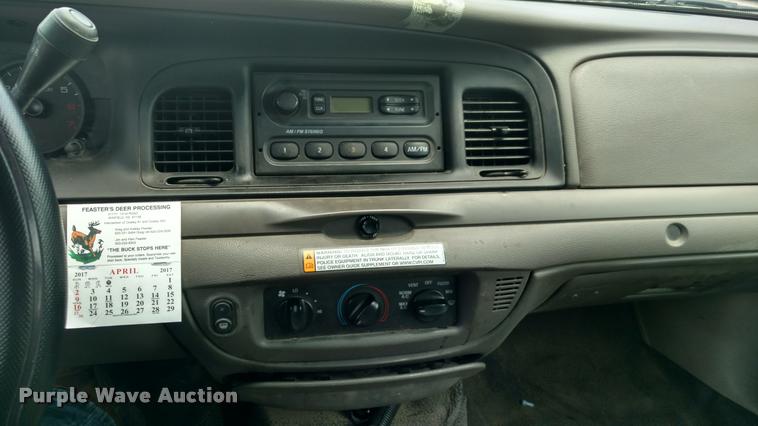 image for item DA5620 2011 Ford Crown Victoria Police Interceptor