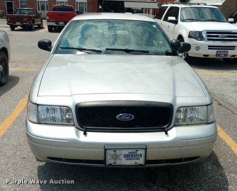 image for item DA5622 2011 Ford Crown Victoria Police Interceptor
