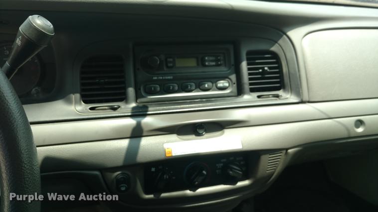 image for item DA5622 2011 Ford Crown Victoria Police Interceptor