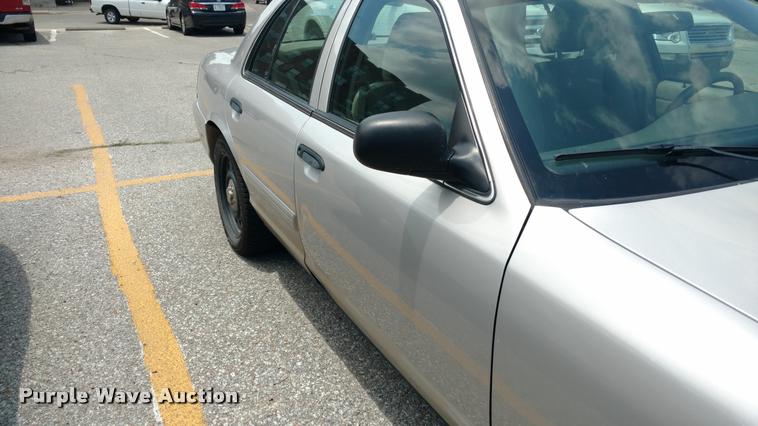 image for item DA5622 2011 Ford Crown Victoria Police Interceptor