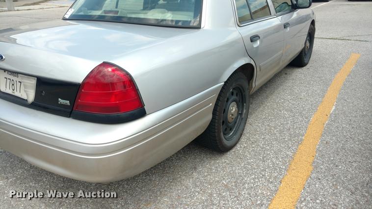 image for item DA5622 2011 Ford Crown Victoria Police Interceptor