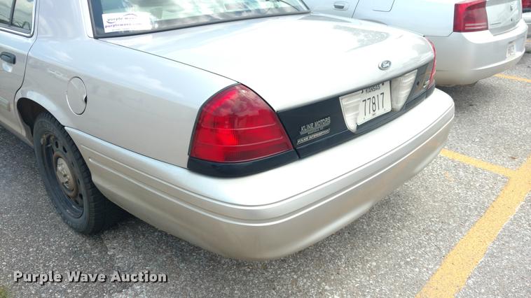 image for item DA5622 2011 Ford Crown Victoria Police Interceptor