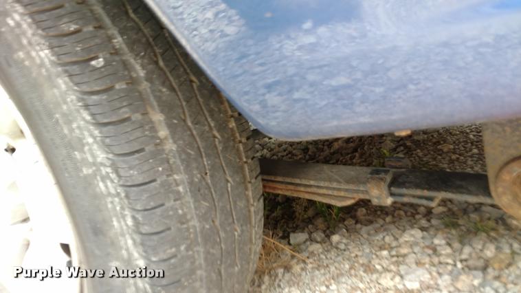 image for item DA5630 1999 Nissan Frontier SE pickup truck