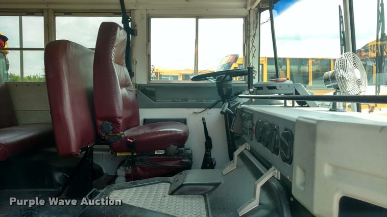 image for item DA5638 2002 Blue Bird TC2000 school bus