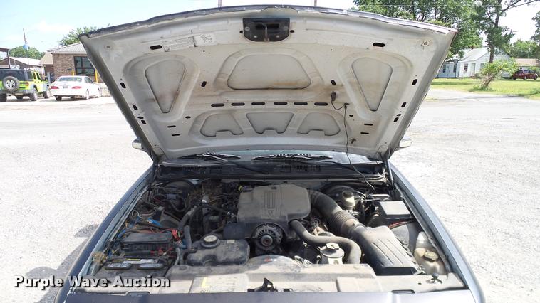 image for item DA6798 2004 Ford Crown Victoria Police Interceptor