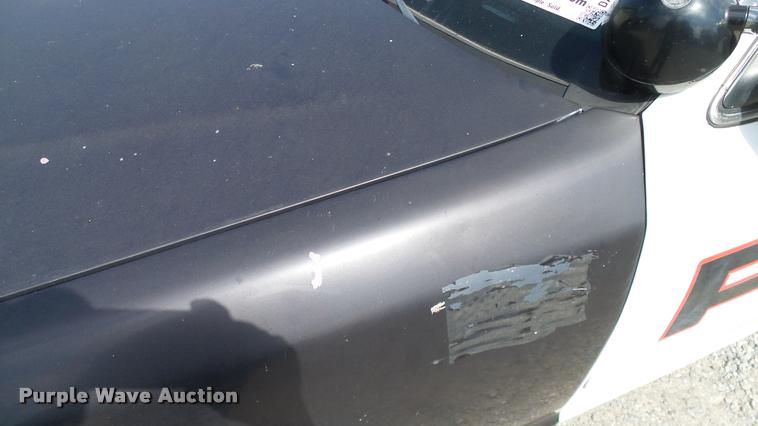 image for item DA6798 2004 Ford Crown Victoria Police Interceptor