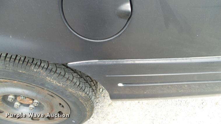 image for item DA6798 2004 Ford Crown Victoria Police Interceptor