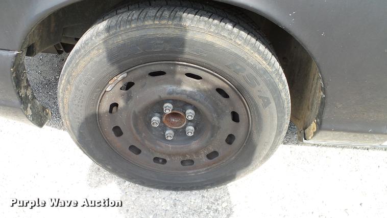 image for item DA6798 2004 Ford Crown Victoria Police Interceptor