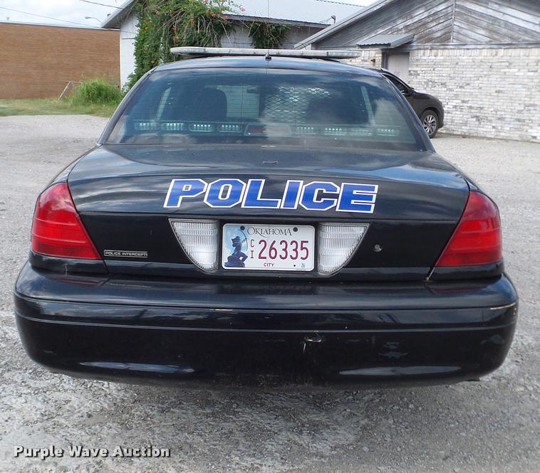 image for item DA6799 2007 Ford Crown Victoria Police Interceptor