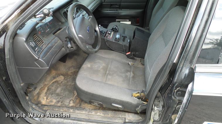 image for item DA6799 2007 Ford Crown Victoria Police Interceptor