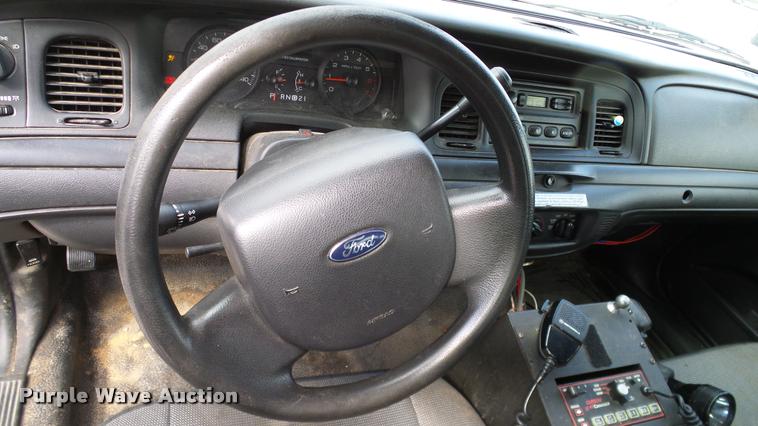 image for item DA6799 2007 Ford Crown Victoria Police Interceptor