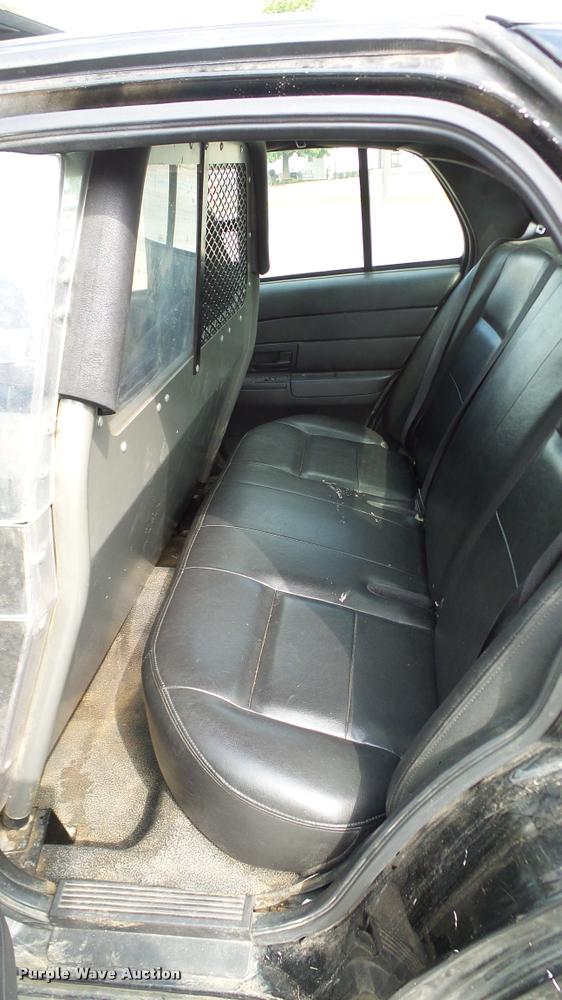 image for item DA6799 2007 Ford Crown Victoria Police Interceptor