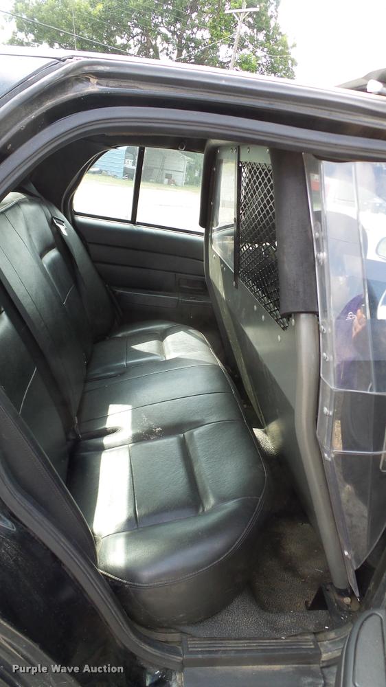 image for item DA6799 2007 Ford Crown Victoria Police Interceptor