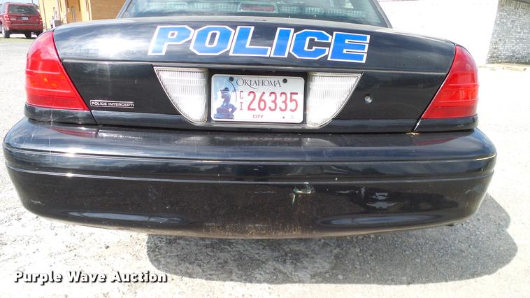 image for item DA6799 2007 Ford Crown Victoria Police Interceptor