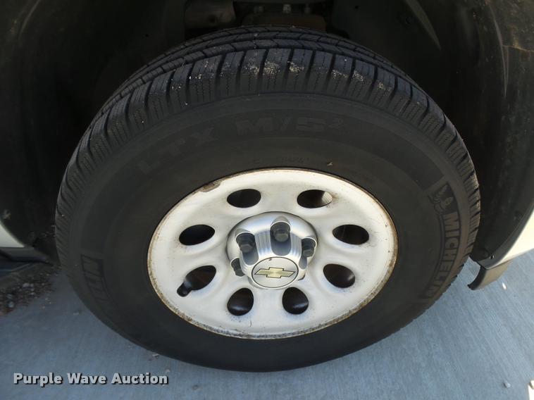 image for item DB2693 2010 Chevrolet Tahoe SUV