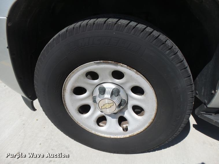 image for item DB2693 2010 Chevrolet Tahoe SUV