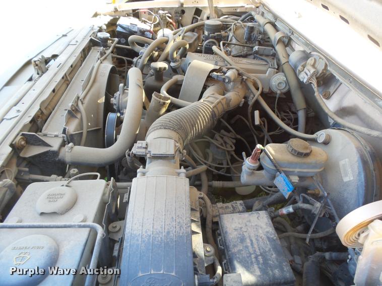 image for item DB2698 1996 Ford F150 pickup truck