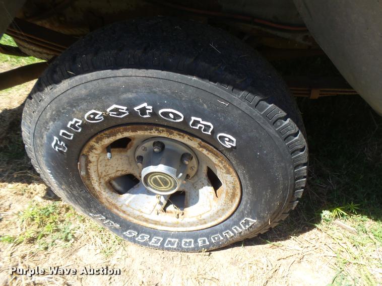 image for item DB2698 1996 Ford F150 pickup truck