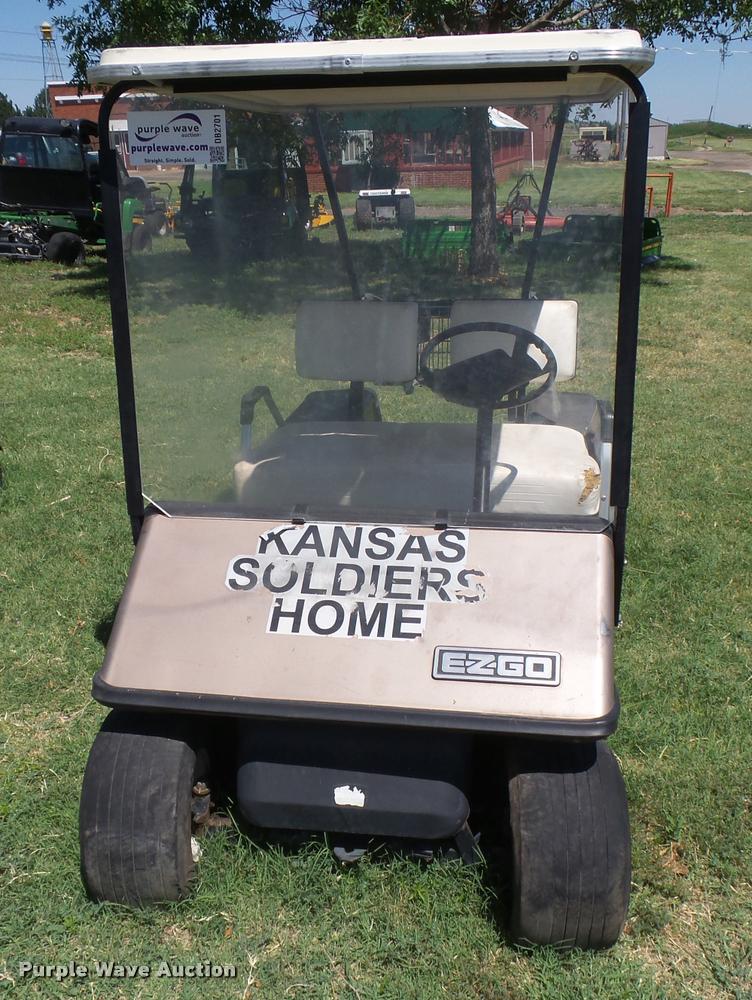 image for item DB2701 (4) golf carts