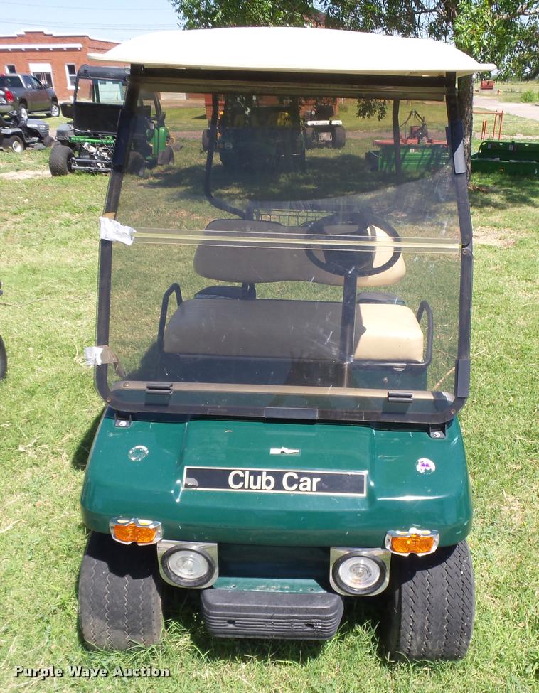 image for item DB2701 (4) golf carts