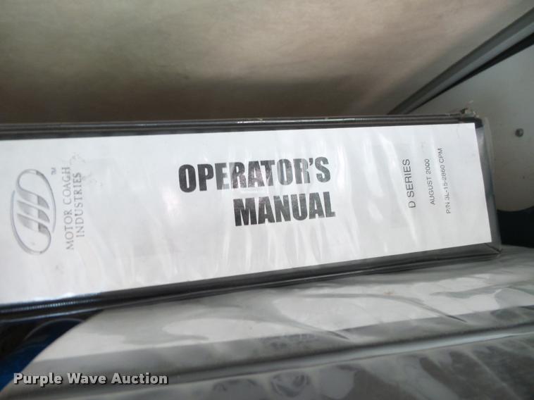 image for item DB2708 2000 MCI 102-DL3 coach bus