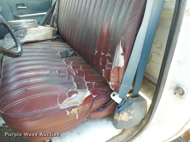 image for item DB2717 1984 GMC Sierra 1500 pickup truck