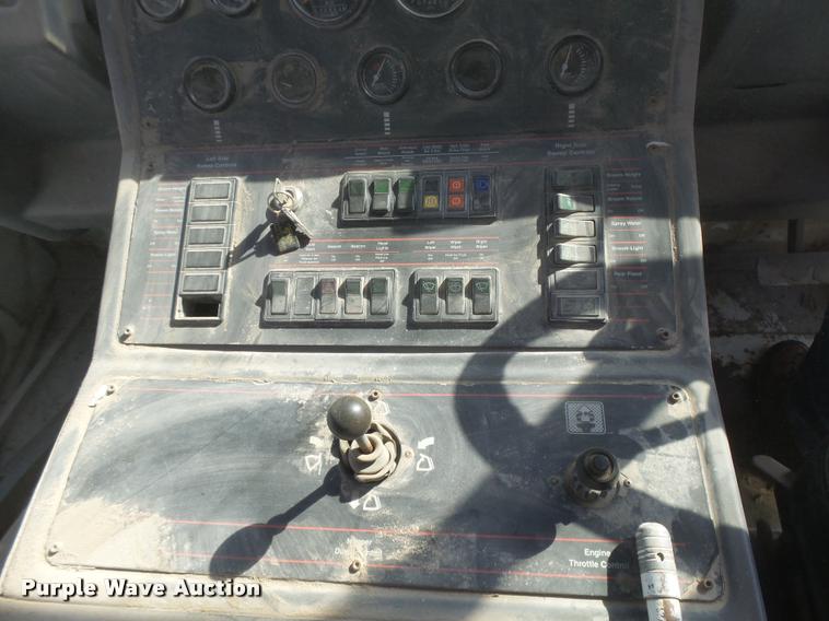 image for item DB2720 1993 Elgin Pelican Series P street sweeper