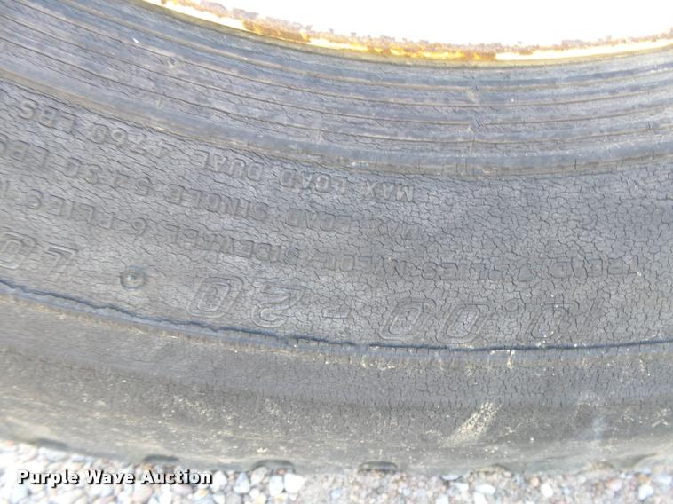 image for item DB2720 1993 Elgin Pelican Series P street sweeper