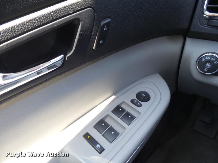 image for item DB2723 2008 GMC Acadia SUV