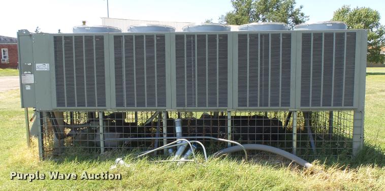 image for item DB2725 Trane Series R two pipe AC chiller unit