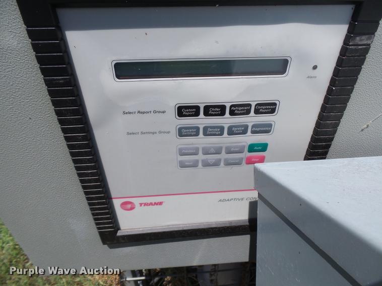 image for item DB2725 Trane Series R two pipe AC chiller unit