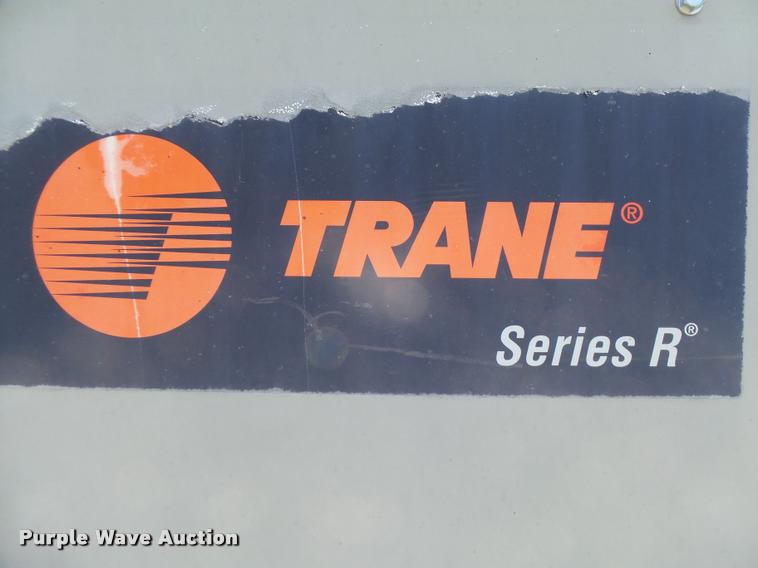 image for item DB2725 Trane Series R two pipe AC chiller unit