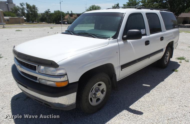 image for item DB2730 2001 Chevrolet Suburban C1500 SUV