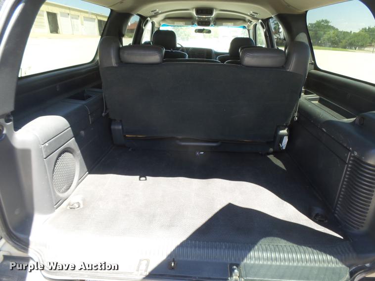 image for item DB2730 2001 Chevrolet Suburban C1500 SUV