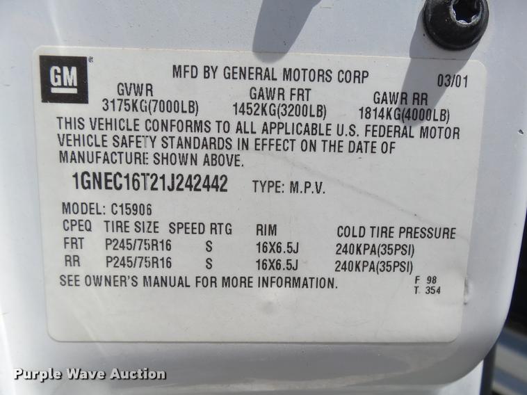 image for item DB2730 2001 Chevrolet Suburban C1500 SUV