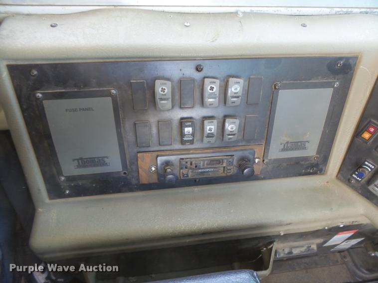 image for item DB2731 2000 Freightliner FS65 Thomas school bus