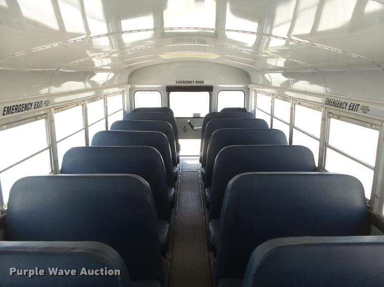 image for item DB2731 2000 Freightliner FS65 Thomas school bus