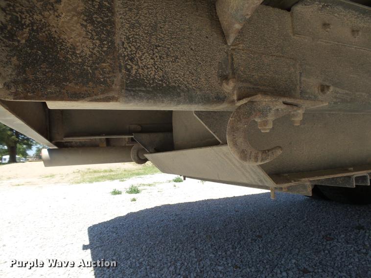 image for item DB2731 2000 Freightliner FS65 Thomas school bus