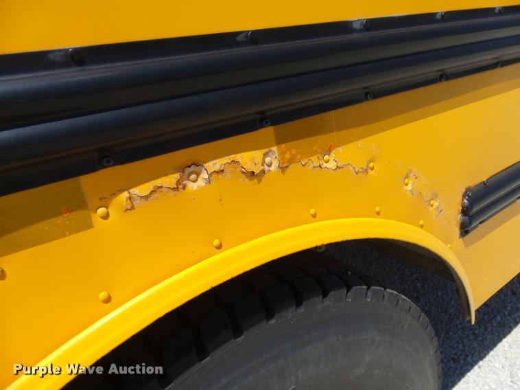 image for item DB2731 2000 Freightliner FS65 Thomas school bus