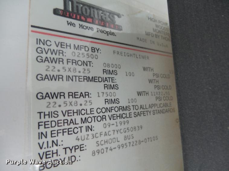 image for item DB2731 2000 Freightliner FS65 Thomas school bus