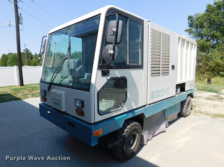 image for item DB9408 2002 Tennant 830 Series II sweeper